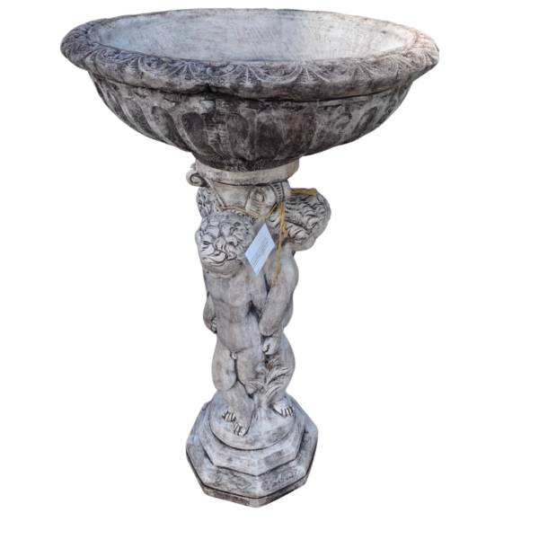Looking for Birdbaths in Perth, WA? Down To Earth Garden Suppliers brings you birdbaths and