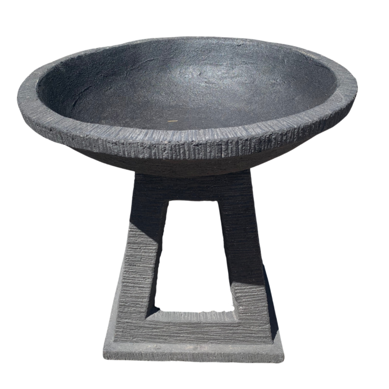 Tripod Birdbath Down to Earth Garden Supplies